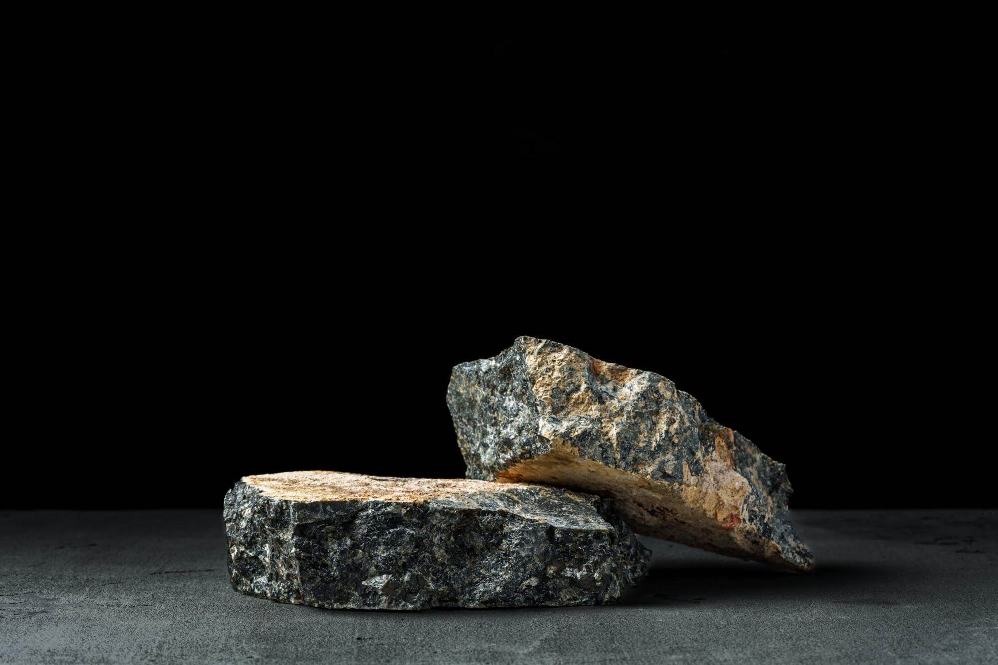 tekstura granitu, zielony granit - jaka to skała?